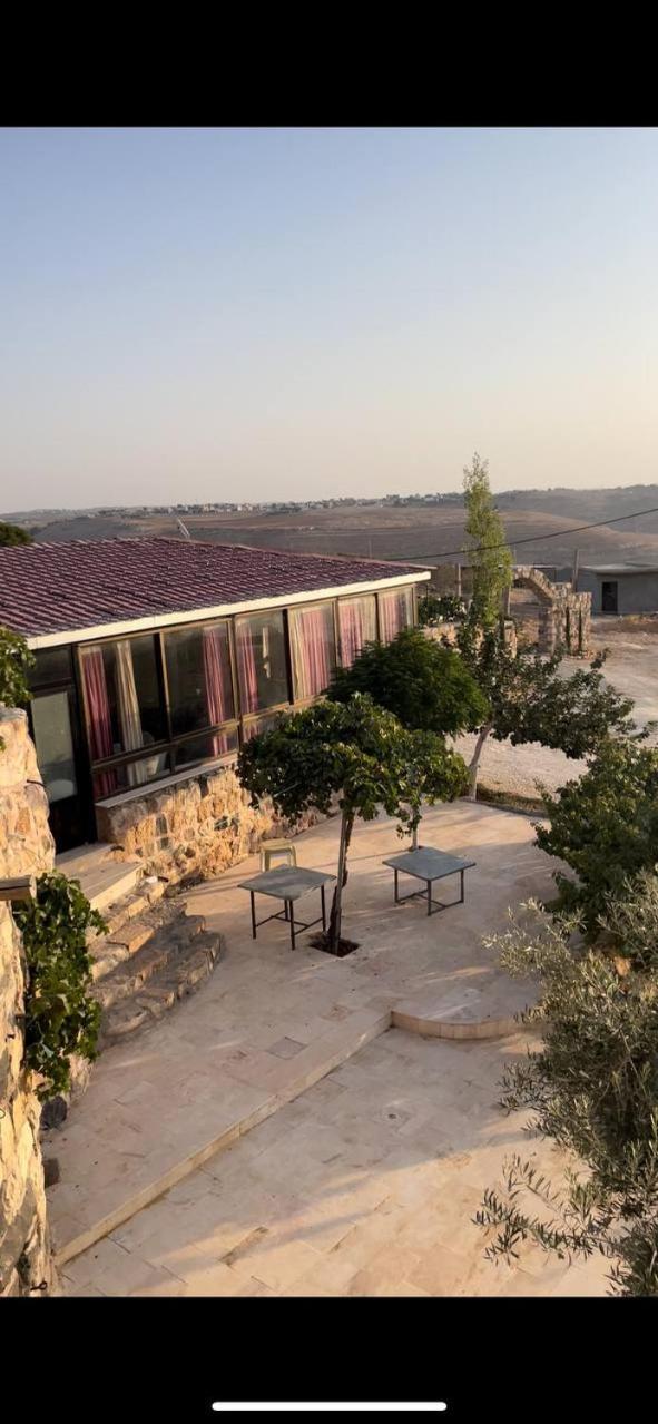 Heritige Inn Jordan Al-Qasr Bagian luar foto