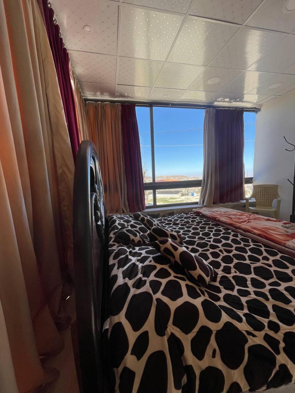 Heritige Inn Jordan Al-Qasr Bagian luar foto