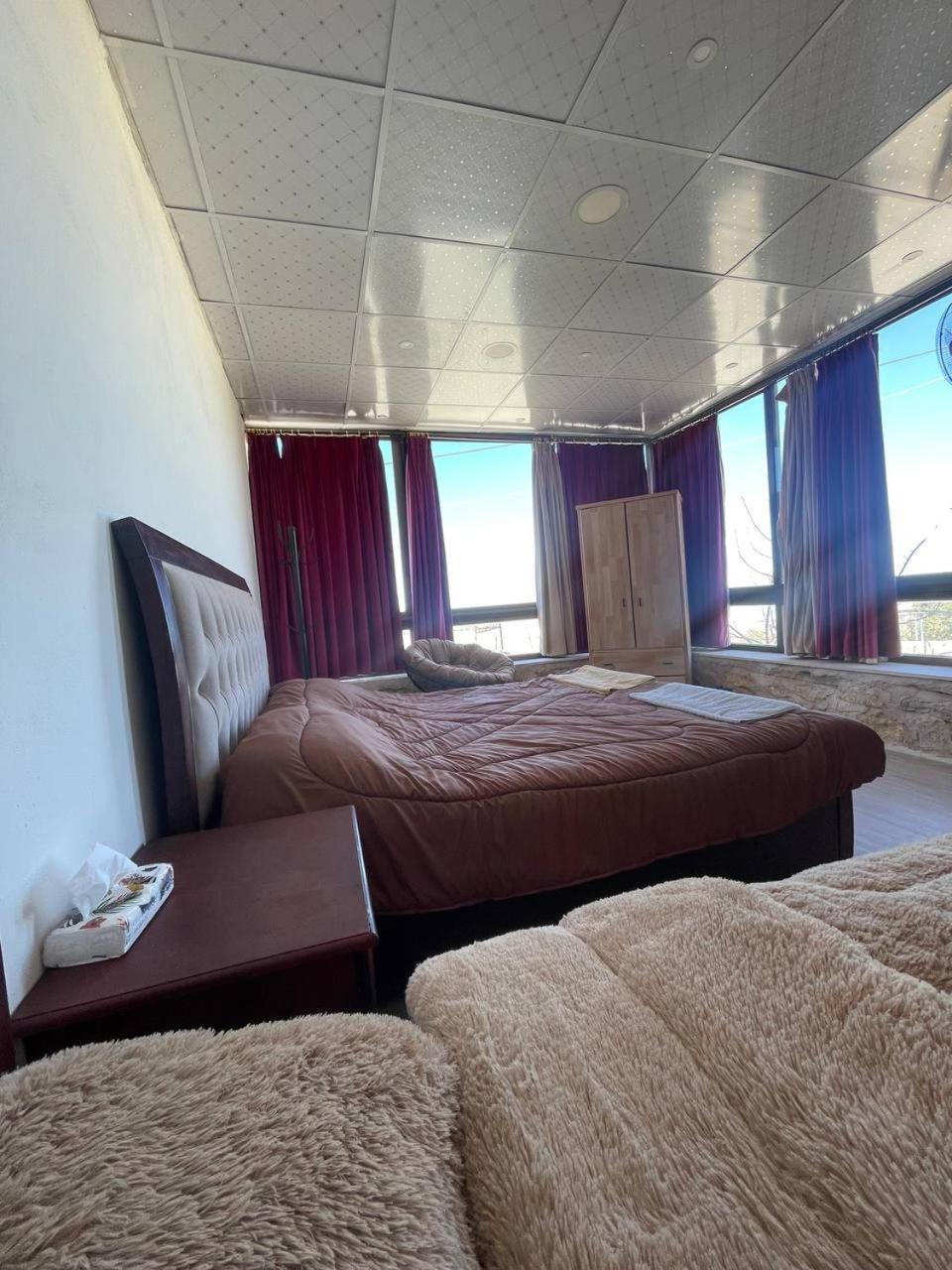 Heritige Inn Jordan Al-Qasr Bagian luar foto